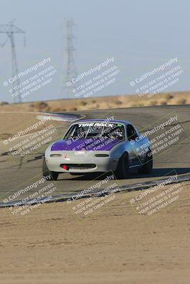 media/Oct-30-2022-CalClub SCCA (Sun) [[310aff4a96]]/TT Group 3/Session 2 (Grapevine)/